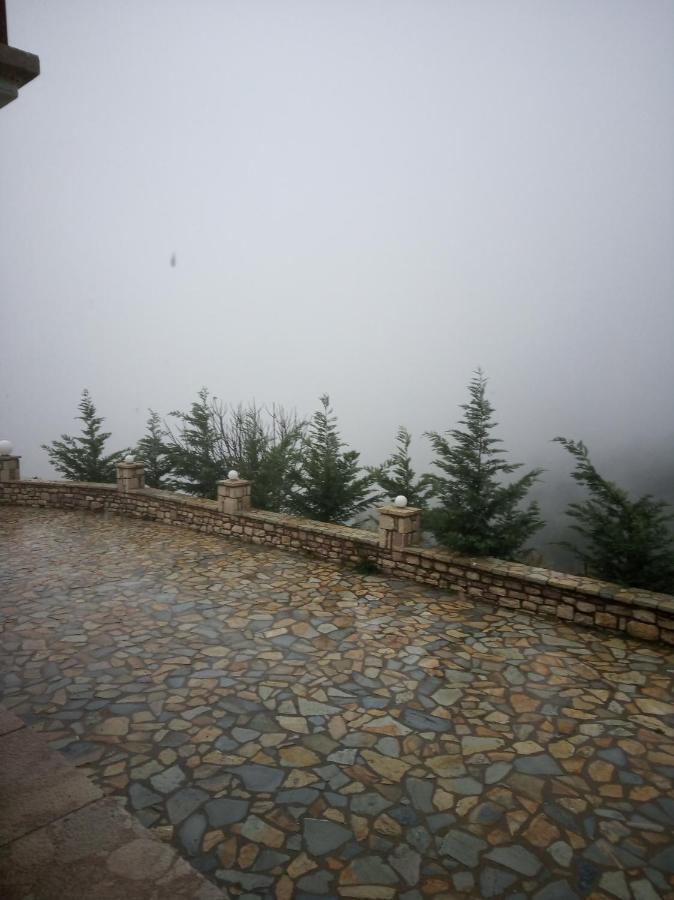 فندق Elova Zátouna المظهر الخارجي الصورة